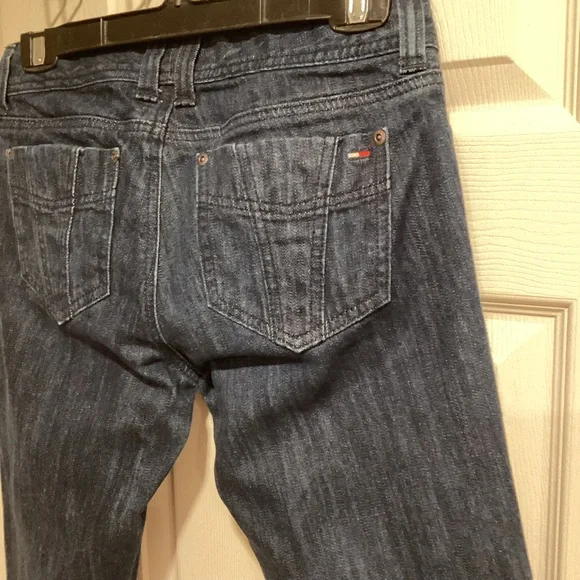 Tommy Hilfiger Cropped/Capri Jeans, Size 2 - Picture 8 of 10